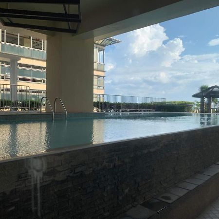 Grand Riviera Suites Comfy Condo Near Us Embassy Manila Bay Roxas Blvd Ermita Manila Esterno foto