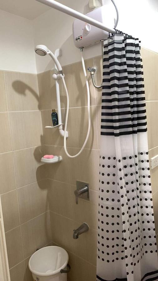 Grand Riviera Suites Comfy Condo Near Us Embassy Manila Bay Roxas Blvd Ermita Manila Esterno foto